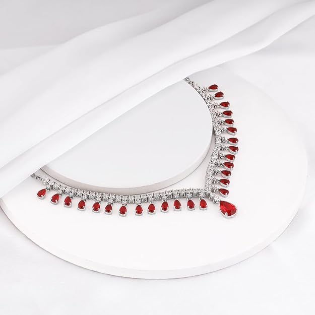 Silver Classic Romance Necklace and Earrings Set - Image 2